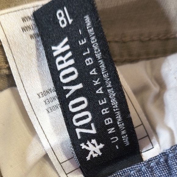 Zoo York Unisex Khaki Chinos - Picture 2 of 4